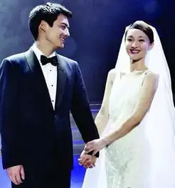 她10年换了7任男友,嫁三线明星4年,却衰老的如此快
