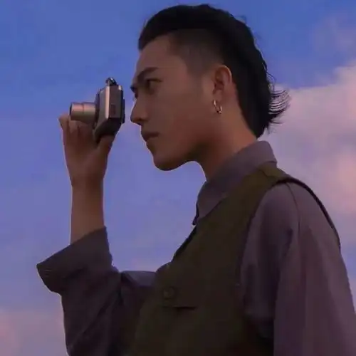 原来他们用的是情头啊情侣头像
