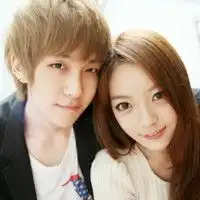 我要情侣头像两个人一张的那种
