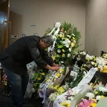 四川穷小伙没花一分彩礼,娶到小12岁老挝美女,他是如何做到的
