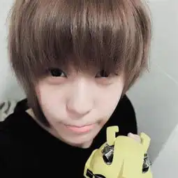 求一个海面宝宝的头像要闪动的要男的
