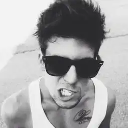 电兔照片电兔相册大全yy官方
