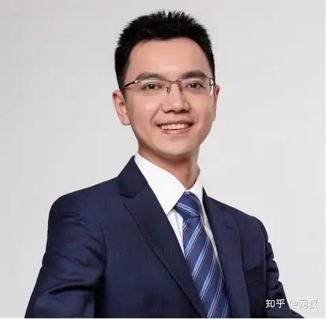 知名基金经理解锁十三汇添富劳杰男,连续5年斩金牛的价值型投资守护人
