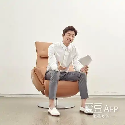 孔刘代言图出新穿白衬衫最帅的男人

