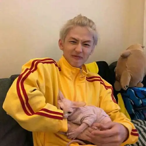 林挽男生头像星空再亮却不及你男生头像我要个性网
