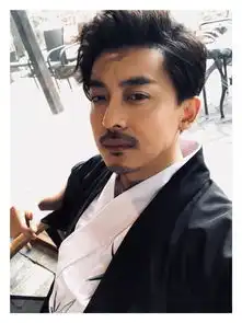 女艺人包养小鲜肉金晨寻求新靠山唐艺昕拒提恋情李佳航身价低姨太问答
