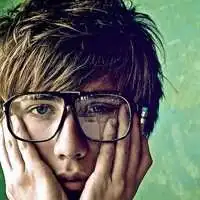 微信高冷头像男2cr微信头像图片大全
