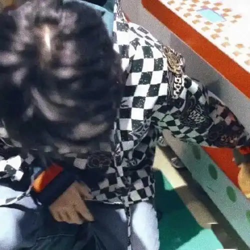 用王俊凯的图片假装男朋友,单身人士的朋友圈有救了
