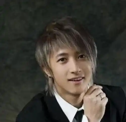 7年前他为韩庚伴舞,7年后他火遍大江南北,如今已成全民偶像
