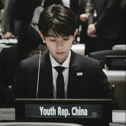 头像一组不走心的男生头像
