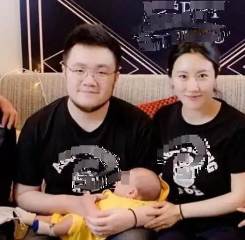 宋丹丹儿媳比巴图大7岁,领导老公征服婆婆,不甩公公英达