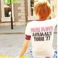 谁能告诉我这张情侣头像的另外一张
