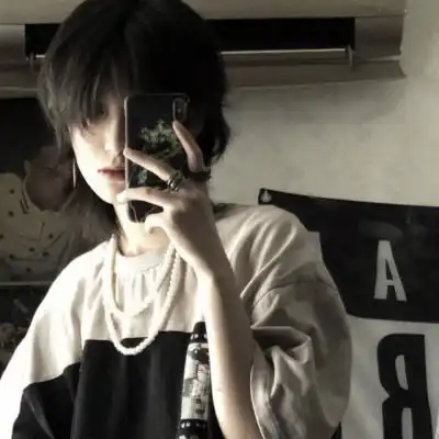 头像男生霸气超拽好看心稳路正生活更精彩
