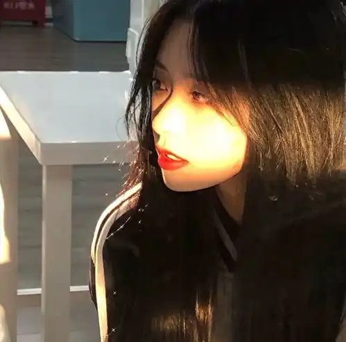 女生头像如果你有空,陪我过个冬
