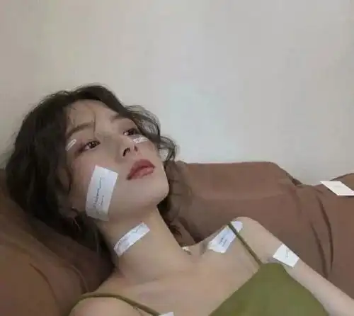 ins高质感女头像
