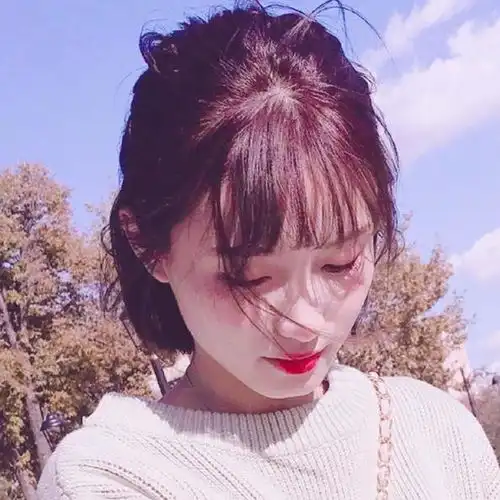 容易犯花痴的星座女,遇到帅哥就控制不住自己的腿,尤其是第一名
