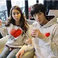 黑白图片伤感半脸微信头像图片大全
