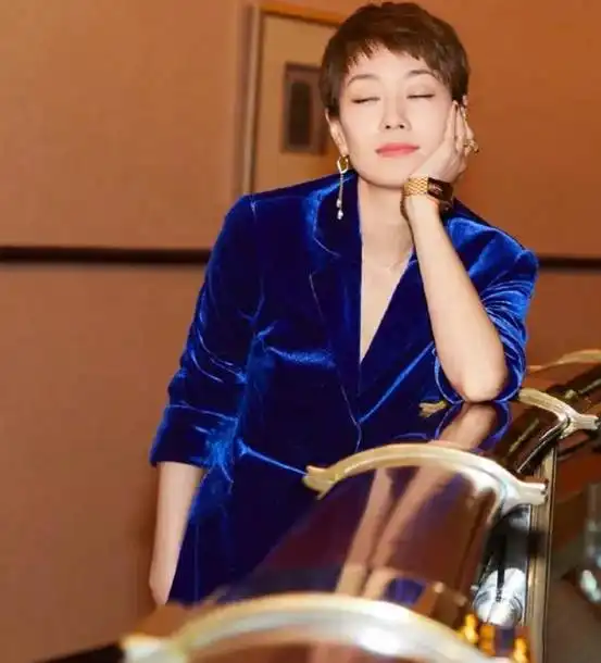 马伊琍自曝离婚后太难受状态差每天找心理医生,疑欲与文章复合
