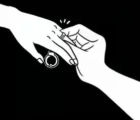 4个表现告诉你,这个女人对你动了真情
