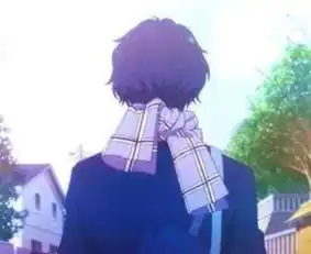 求一张和下边图片比较搭的情侣头像,说些没用的就不用来了,拜谢
