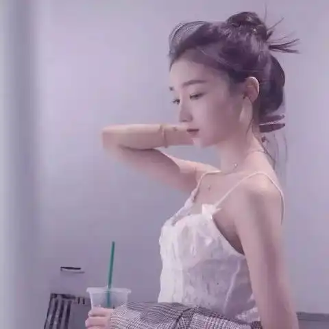 班主任都想偷的闺蜜头像,张张都是秀儿,直男嫉妒到眼红
