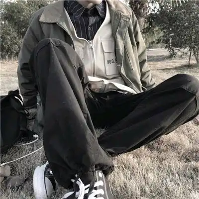 深沉冷酷男生头像男生帅气qq头像
