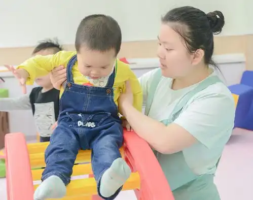 家有男孩应该要怎么样教育呢
