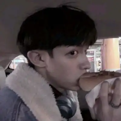 男头像帅气冷漠冷酷头像真人侧脸图片大全2
