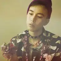 和从前一样牵你温暖的手
