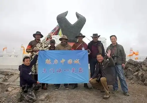 我市4名摄影爱好者驱车青海自驾游一路宣传魅力三门峡内附多图
