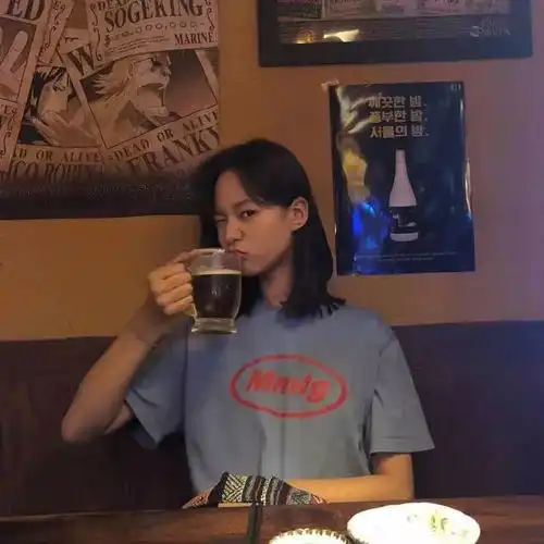 我把备注还原成你的名字,连名带姓最初的样子
