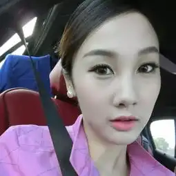 不止范冰冰有可爱弟弟,这些男明星们也有颜值不输的漂亮姐妹
