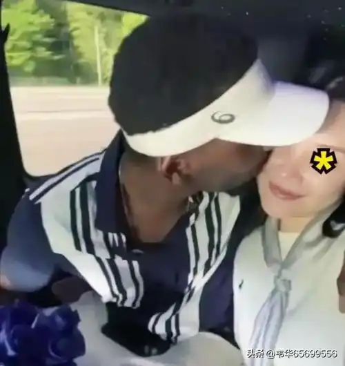 广东一女子搬行李到黑人男友公寓同居,一路上女子拍视频秀恩爱
