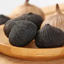 男人若是过50,尽量避开牛羊肉有条件多吃这,尽显年轻态
