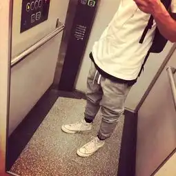 这双鞋面隐藏的converse怪得超乎你想象
