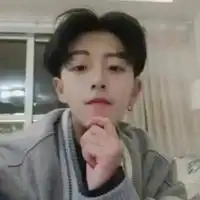 网图男头像阳光帅气真人网图男头像
