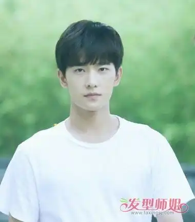 男生剪什么样的发型好看男生剪发发型名称
