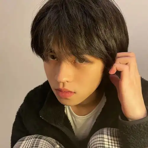 头像英文朋友圈文案已开启

