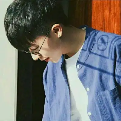 男闺蜜头像一人一张
