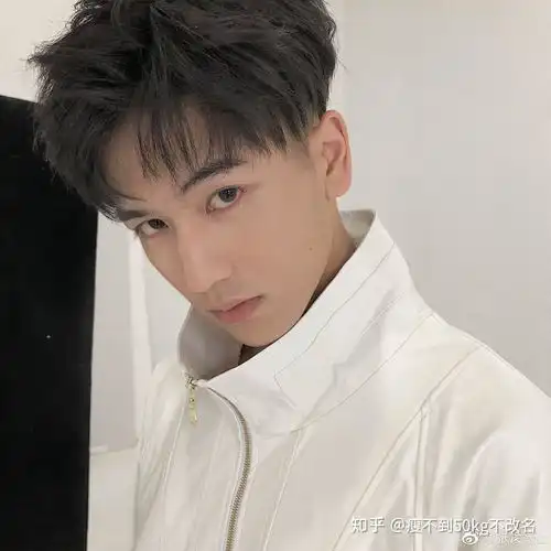 你见过最帅的高中男生长什么样
