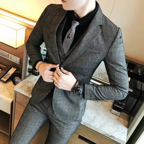 amha黑色衬衫怎么搭配,更加帅气男人味
