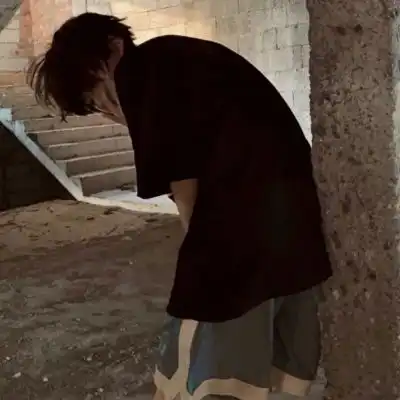 真人男头像帅气高冷,高冷男头稀有真人超级有范
