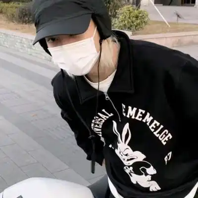 某些人某句话某些场景某首歌总能男生头像我要个性网