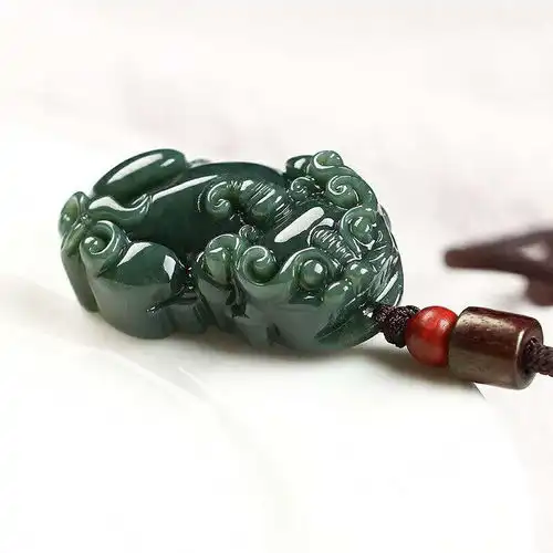 天然和田玉貔貅吊坠皮丘玉佩青玉开光招财玉石项链男女款挂件玉坠

