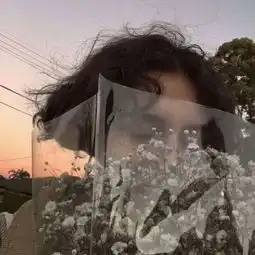 超酷霸气欧美范女生头像
