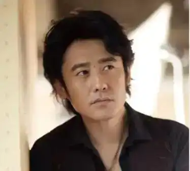 越老越有魅力的男星,姜文吴秀波上榜,最后一位无人超越
