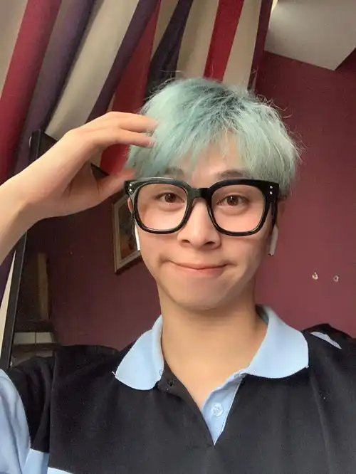限娘令出人命摄影师鹿道森绝望轻生遗书揭遭性别霸凌
