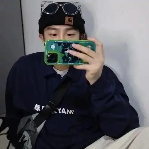 好有感觉的男头啊
