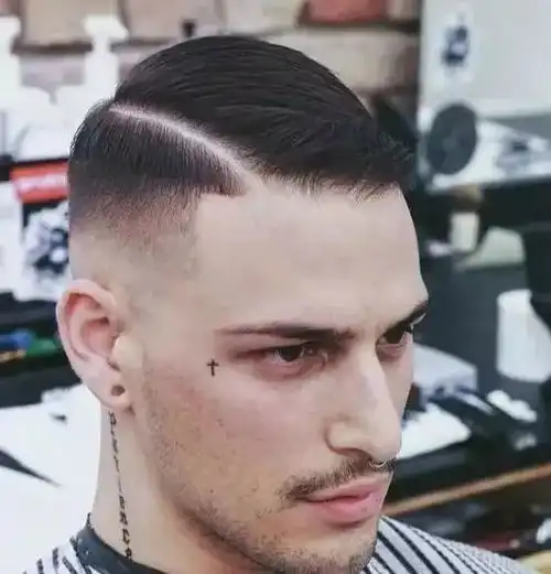 论男生发型的重要性,不服不行
