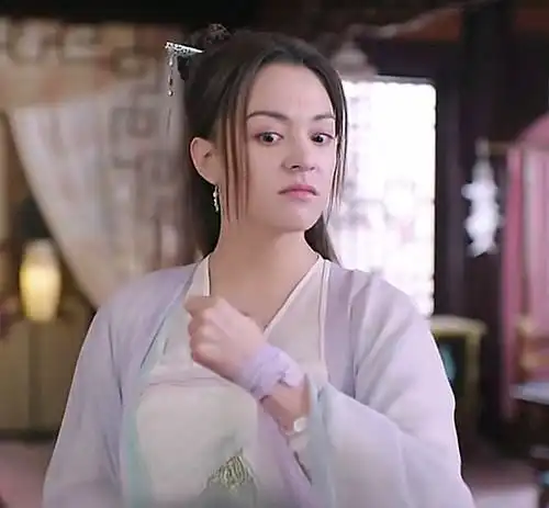 从绝世美人到最丑女主,33岁的张榕榕,到底经历了什么
